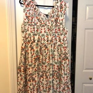 Torrid size 3 white floral dress
